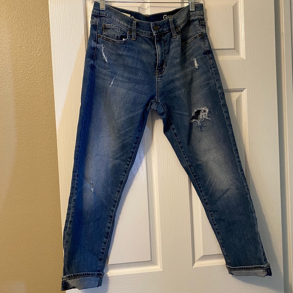 GAP Vintage Girlfriend Relaxed Fit Jeans Size 28R